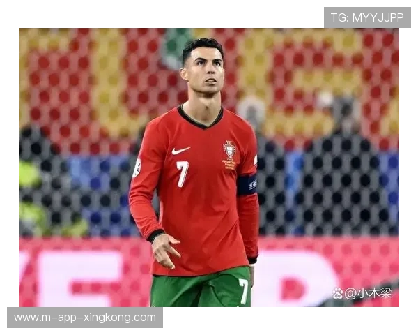 法国葡萄牙稳步晋级,意大利仍陷苦战 法国葡萄牙稳步晋级,意大利仍陷苦战