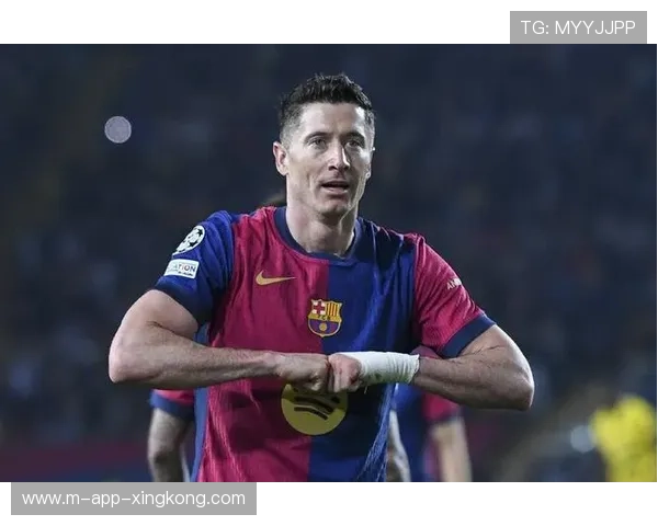 巴萨后防续约计划启动,俱乐部加速年轻化改革 巴萨后防续约计划启动,俱乐部加速年轻化改革