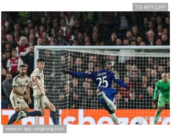 凯塞多逆袭称王震动足坛,或将改变足球格局 凯塞多逆袭称王震动足坛,或将改变足球格局