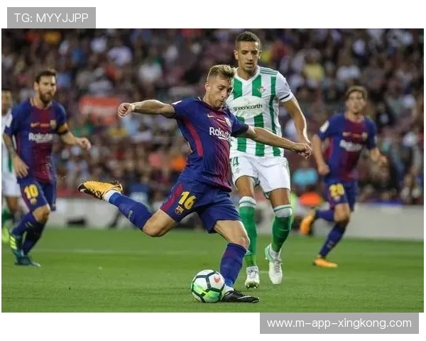 西甲球队训练中侧重传控细节，节奏掌控能力提升