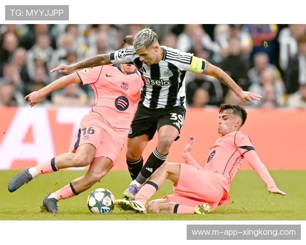 曼城三线齐奏凯歌！豪门统治力再次回归