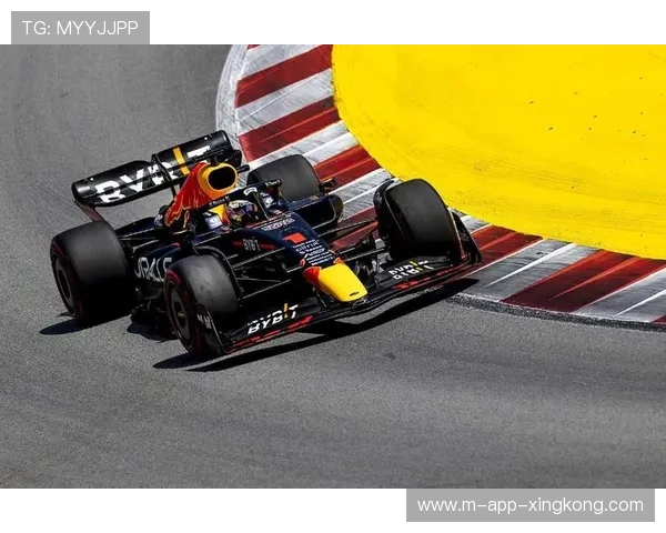 F1维斯塔潘模拟测试更顺畅——引领未来赛车新风尚