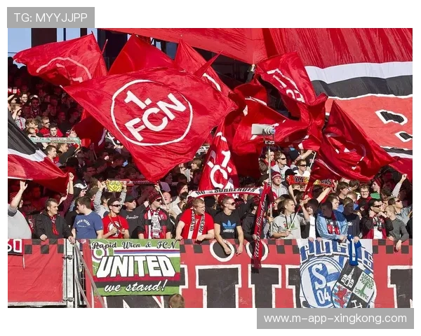 德甲拜仁配合如流水,攻防两端形成压制——从战术流动到训练灵感